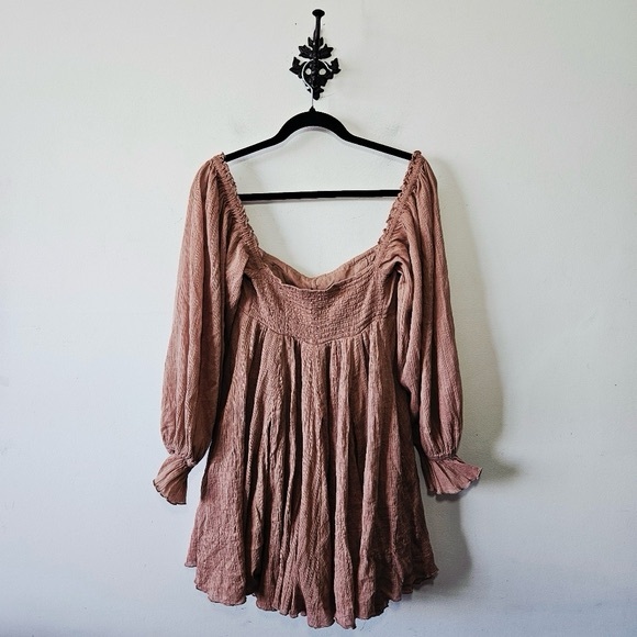 Free People How About You Mini Dress Size M Smocked Lace Up Bodice Puff Sleeve - Picture 3 of 3